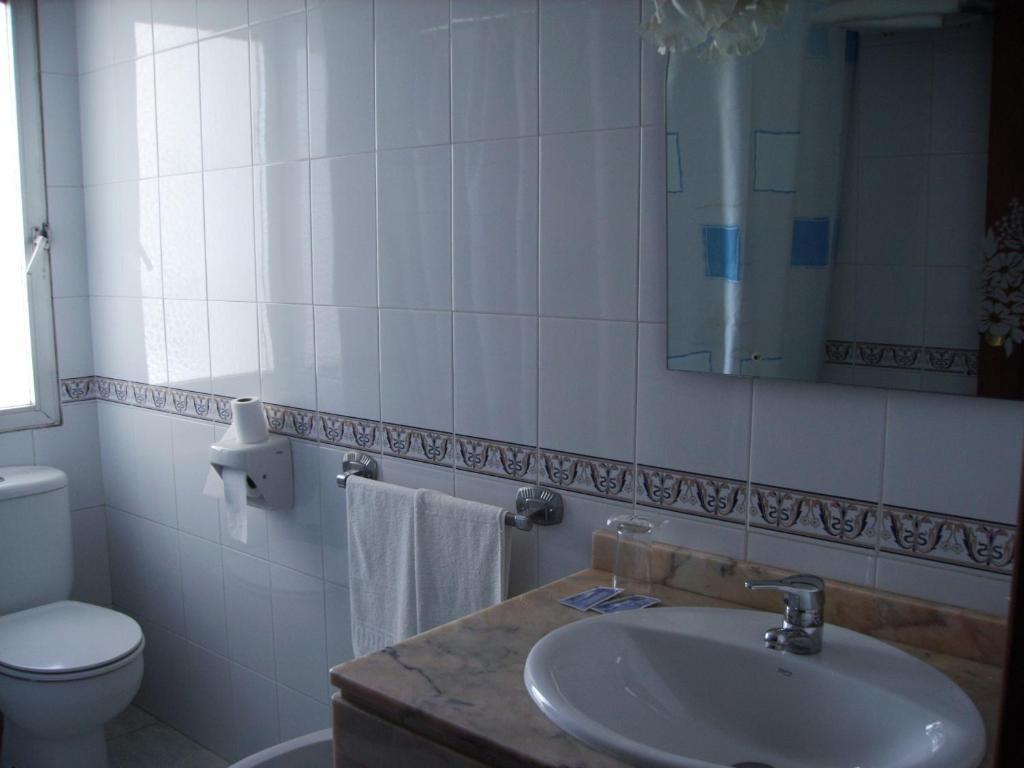 Hotel La Lancha Cordoba Phòng bức ảnh